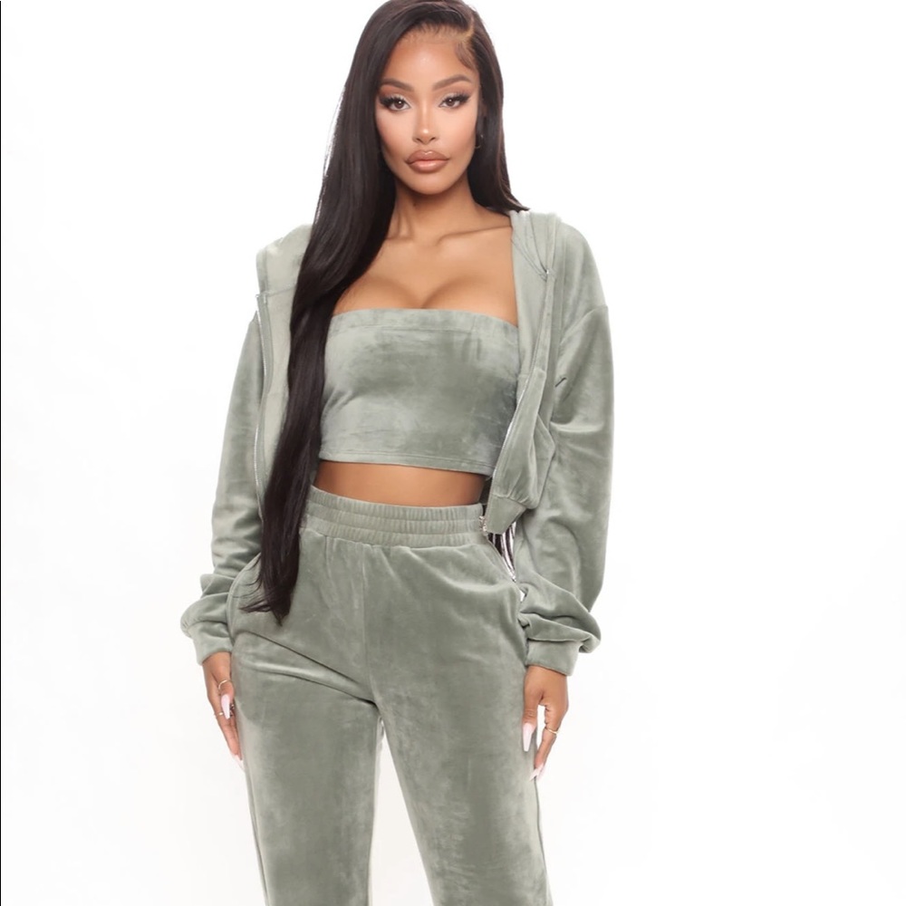 Velour Tracksuit (Jacket + Pants)